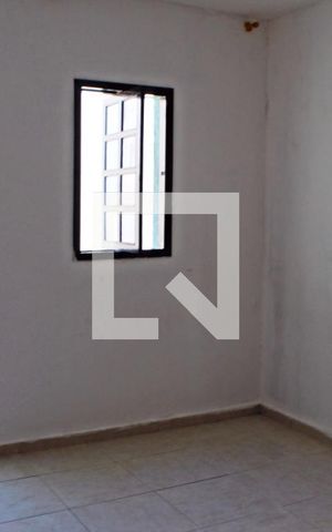 Casa para alugar com 60m², 1 quarto e sem vagaQuarto