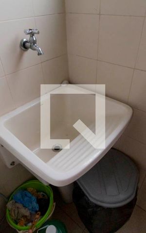Apartamento para alugar com 70m², 2 quartos e 1 vaga Apartamento para alugar com 70m², 2 quartos e 1 vagaÁrea de Serviço