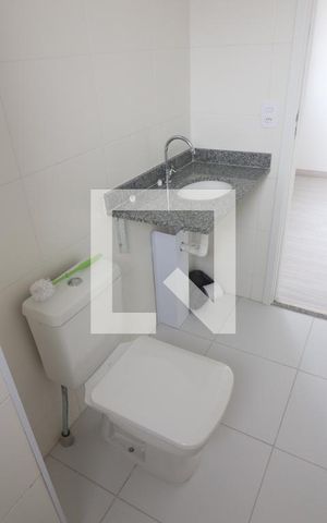 Apartamento à venda com 55m², 2 quartos e sem vagaBanheiro Quarto 1 