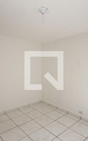 Casa para alugar com 70m², 2 quartos e sem vaga Casa para alugar com 70m², 2 quartos e sem vagaQuarto