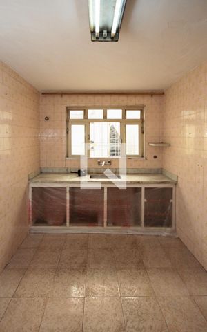 Casa para alugar com 70m², 2 quartos e sem vaga Casa para alugar com 70m², 2 quartos e sem vagaCozinha