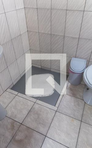 Casa à venda com 500m², 3 quartos e 4 vagasBanheiro - Casa 02