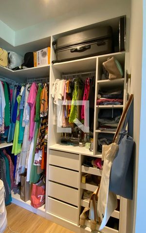 Apartamento para alugar com 109m², 3 quartos e 2 vagasCloset da suíte 1