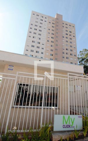 Apartamento à venda com 35m², 1 quarto e sem vaga Apartamento à venda com 35m², 1 quarto e sem vagaFachada e portaria