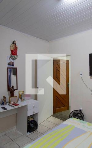 Casa à venda com 170m², 2 quartos e 3 vagas Casa à venda com 170m², 2 quartos e 3 vagasQuarto 2