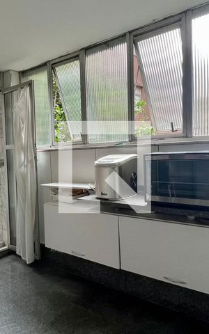 Apartamento à venda com 210m², 5 quartos e 2 vagasÁrea de Serviço