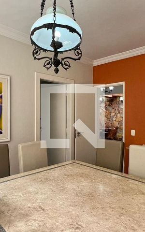 Apartamento à venda com 210m², 5 quartos e 2 vagasSala 