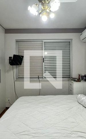 Apartamento à venda com 210m², 5 quartos e 2 vagasQuarto
