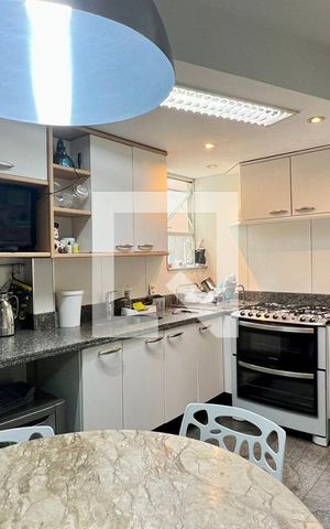 Apartamento à venda com 210m², 5 quartos e 2 vagasCozinha 