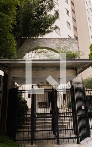 Apartamento para alugar com 69m², 3 quartos e 1 vagaFachada
