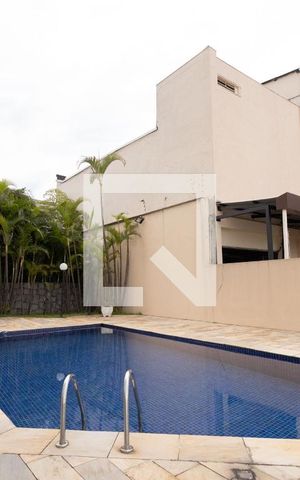 Apartamento para alugar com 69m², 3 quartos e 1 vagaÁrea comum - Piscina