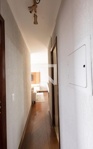 Apartamento para alugar com 69m², 3 quartos e 1 vagaCorredor