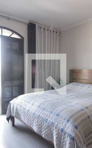 Casa à venda com 500m², 4 quartos e 7 vagasSuíte