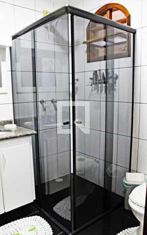 Casa à venda com 180m², 3 quartos e 3 vagasBanheiro