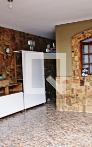 Casa à venda com 180m², 3 quartos e 3 vagasGaragem