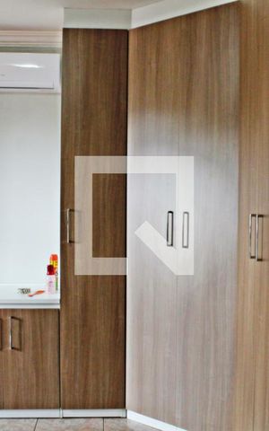 Casa à venda com 180m², 3 quartos e 3 vagasQuarto  suite