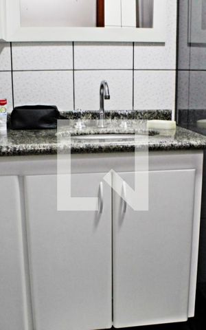 Casa à venda com 180m², 3 quartos e 3 vagasBanheiro