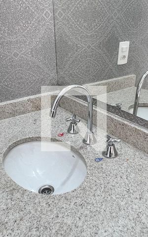 Studio para alugar com 27m², 1 quarto e sem vagaBanheiro