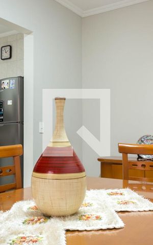 Casa à venda com 200m², 3 quartos e 5 vagas Casa à venda com 200m², 3 quartos e 5 vagasSala de Jantar