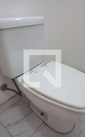 Casa à venda com 473m², 5 quartos e 5 vagasLavabo da Sala