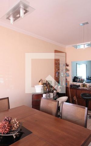 Casa à venda com 473m², 5 quartos e 5 vagasCopa