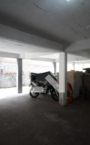Casa à venda com 473m², 5 quartos e 5 vagasGaragem