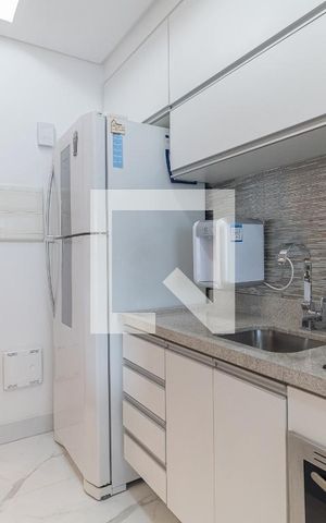 Apartamento à venda com 95m², 2 quartos e 2 vagas Apartamento à venda com 95m², 2 quartos e 2 vagasCozinha