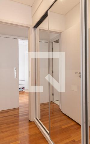 Apartamento à venda com 95m², 2 quartos e 2 vagas Apartamento à venda com 95m², 2 quartos e 2 vagasSuíte