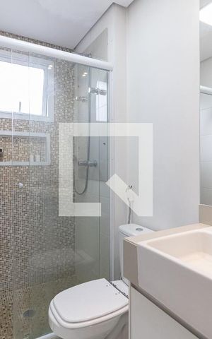Apartamento à venda com 95m², 2 quartos e 2 vagas Apartamento à venda com 95m², 2 quartos e 2 vagasBanheiro da Suíte