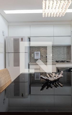 Apartamento à venda com 95m², 2 quartos e 2 vagas Apartamento à venda com 95m², 2 quartos e 2 vagasCozinha