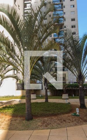 Apartamento para alugar com 68m², 2 quartos e 1 vagaÁrea comum