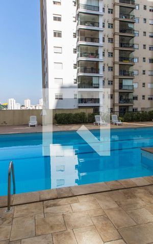 Apartamento para alugar com 68m², 2 quartos e 1 vagaPiscina
