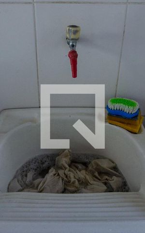 Casa de condomínio à venda com 250m², 5 quartos e 3 vagasÁrea de serviço
