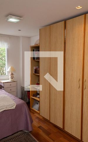 Apartamento à venda com 300m², 4 quartos e 3 vagas Apartamento à venda com 300m², 4 quartos e 3 vagasSuíte 2 - Cobertura