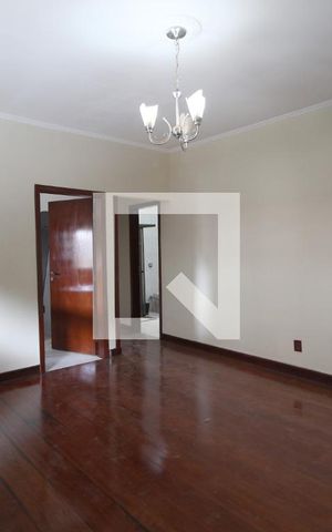 Casa para alugar com 110m², 3 quartos e 2 vagasSala de Jantar