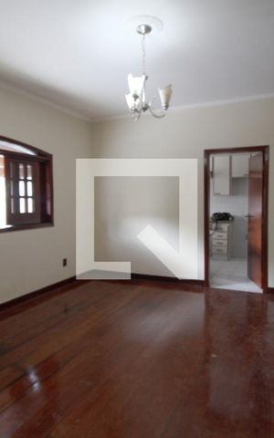 Casa para alugar com 110m², 3 quartos e 2 vagasSala de Jantar