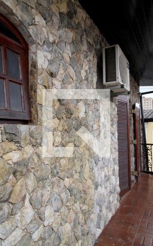 Casa para alugar com 110m², 3 quartos e 2 vagasVaranda da Suíte