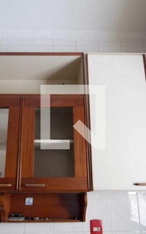 Casa para alugar com 110m², 3 quartos e 2 vagasCozinha