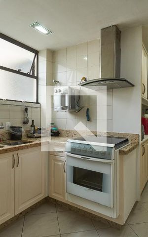Apartamento à venda com 140m², 4 quartos e 2 vagasCozinha