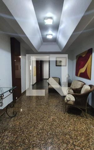 Apartamento à venda com 140m², 4 quartos e 2 vagasHall