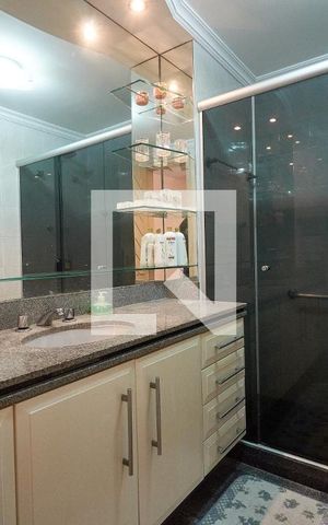 Apartamento à venda com 140m², 4 quartos e 2 vagasBanheiro Suite