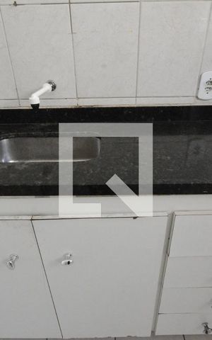 Apartamento para alugar com 69m², 2 quartos e 1 vagaCozinha