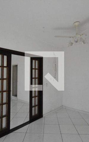 Apartamento para alugar com 69m², 2 quartos e 1 vagaSala