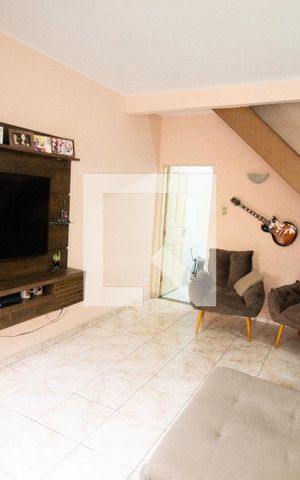 Casa à venda com 120m², 3 quartos e 1 vaga Casa à venda com 120m², 3 quartos e 1 vagaSala