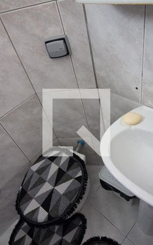 Casa à venda com 120m², 3 quartos e 1 vaga Casa à venda com 120m², 3 quartos e 1 vagaBanheiro