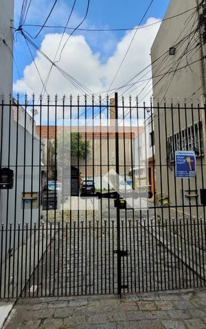 Casa à venda com 120m², 3 quartos e 1 vaga Casa à venda com 120m², 3 quartos e 1 vagaEntrada