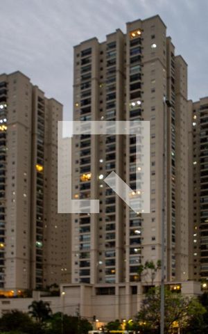 Apartamento para alugar com 65m², 2 quartos e 1 vaga Apartamento para alugar com 65m², 2 quartos e 1 vagaFachada