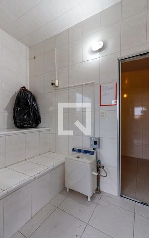 Apartamento à venda com 90m², 3 quartos e 2 vagas Apartamento à venda com 90m², 3 quartos e 2 vagasÁrea Comum - Sauna