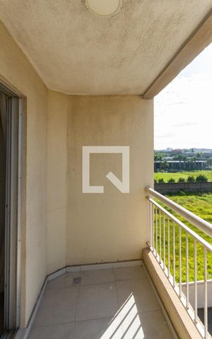Apartamento à venda com 95m², 3 quartos e 2 vagas Apartamento à venda com 95m², 3 quartos e 2 vagasVaranda