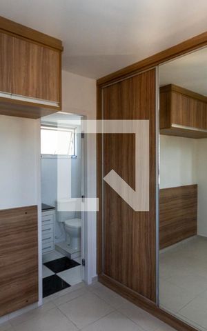 Apartamento à venda com 95m², 3 quartos e 2 vagas Apartamento à venda com 95m², 3 quartos e 2 vagasSuite